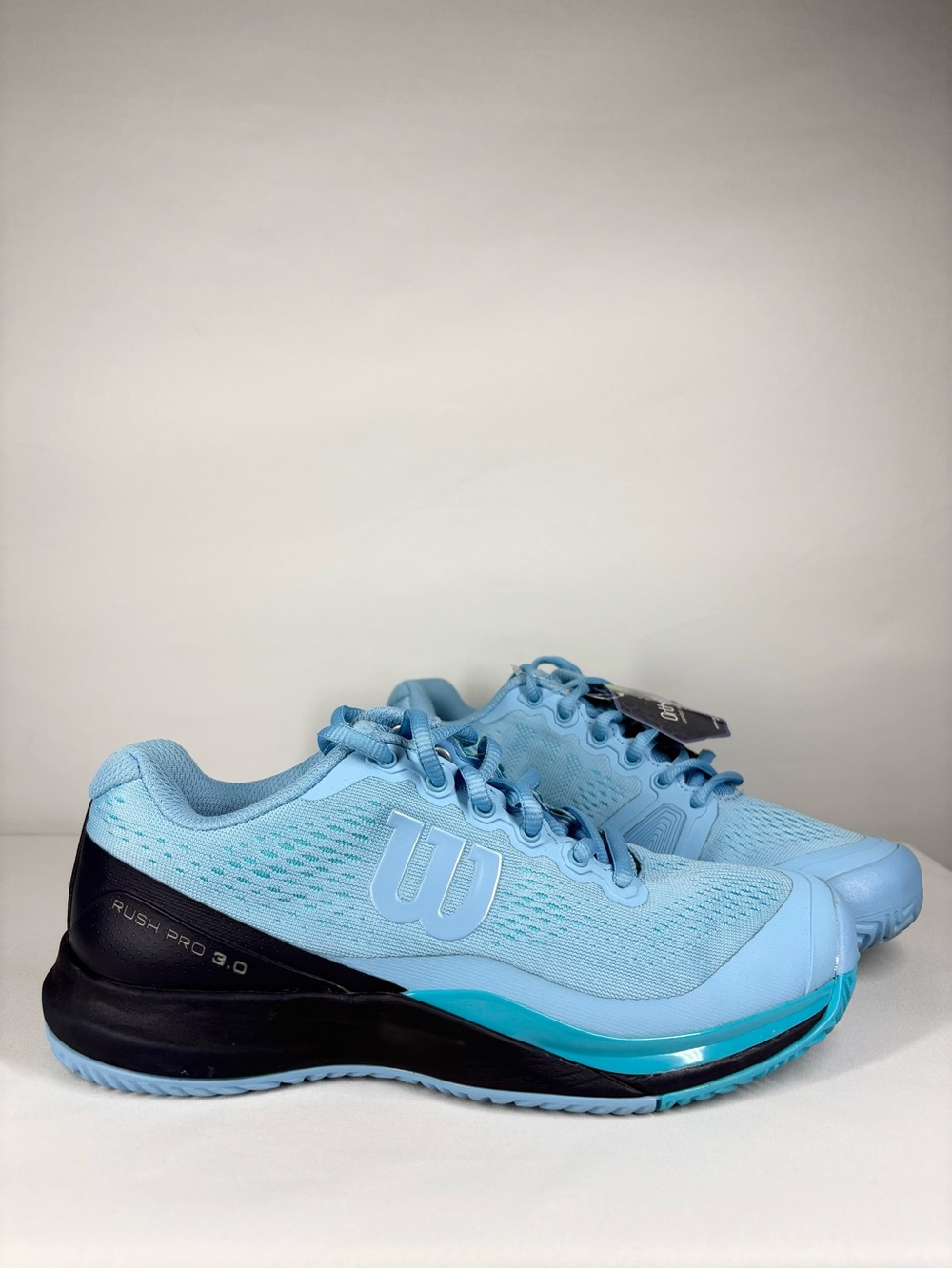 Like New Wilson Rush Pro 3.0 Women’s Tennis Shoe. Light Blue. Size 7.5 - Picture 4 of 13